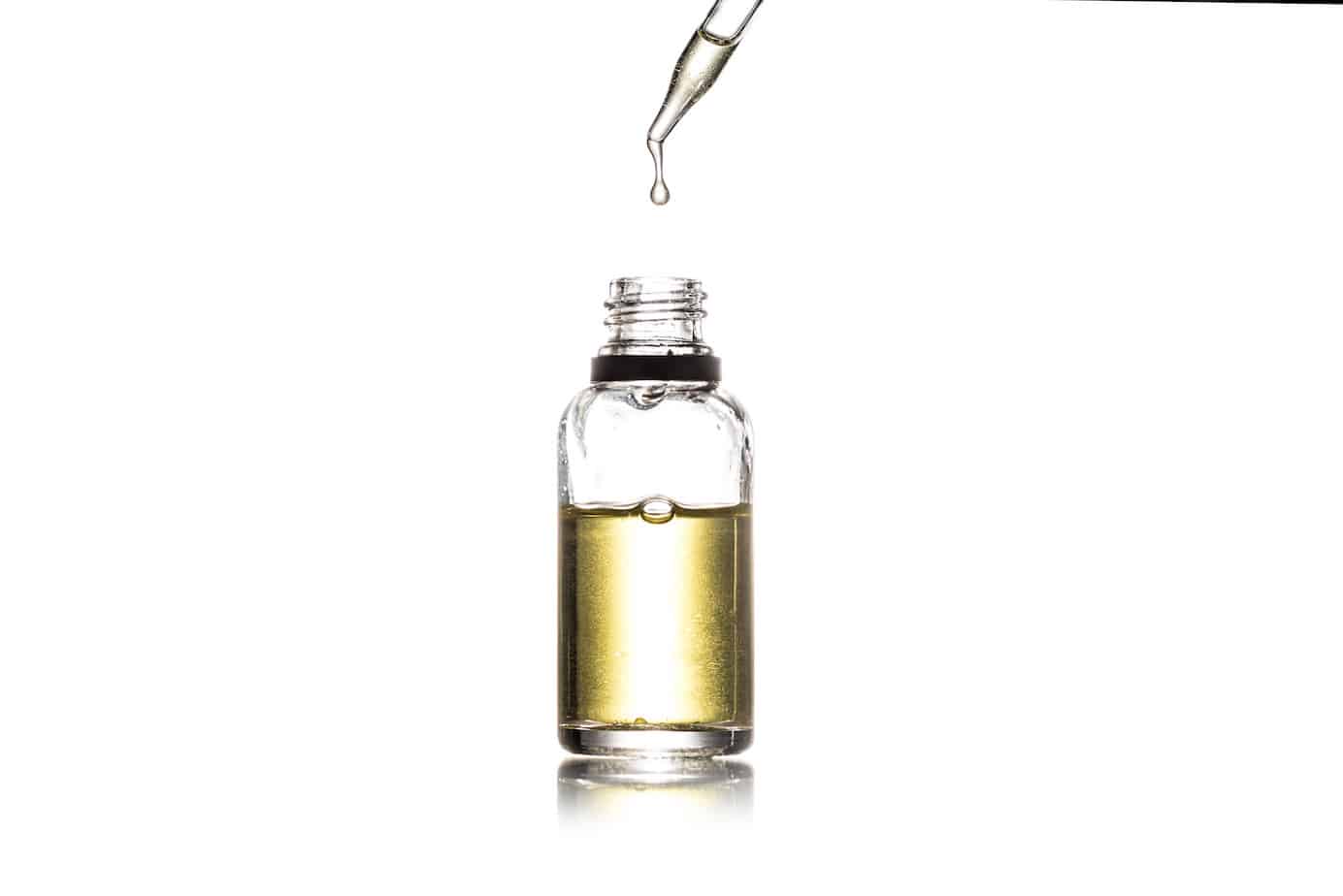 4 Types of Hair Oils You Need For a Smooth & Shiny Blowout on Naturally ...